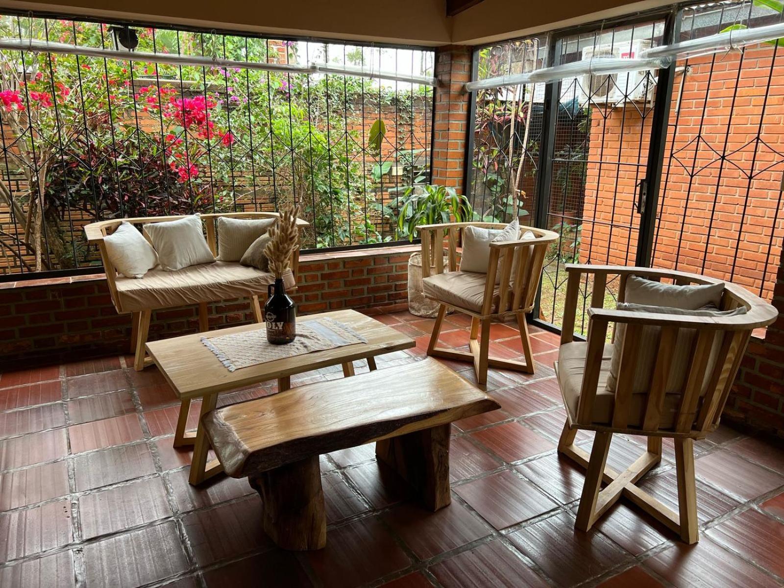 Tucan Hostel Puerto Iguazu Exterior photo