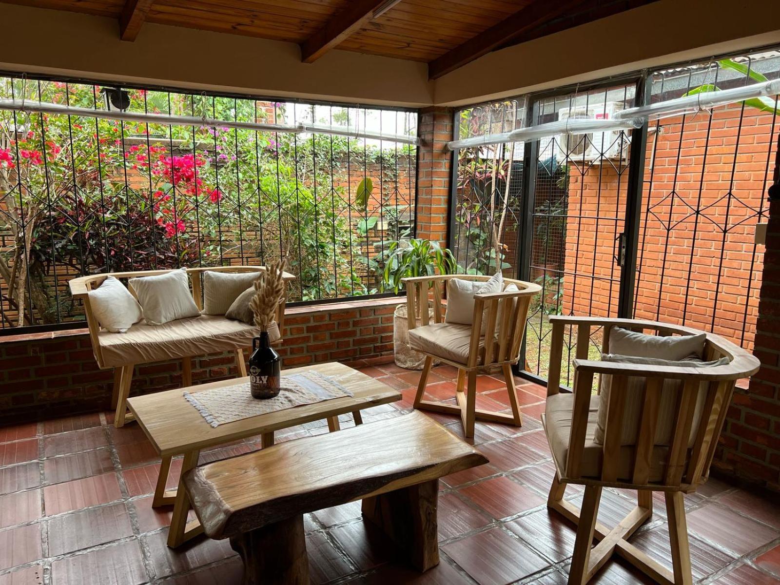 Tucan Hostel Puerto Iguazu Exterior photo